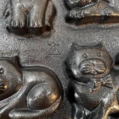 kitty Cat Corn Bread Pan, Cast Iron