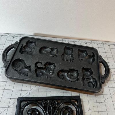 kitty Cat Corn Bread Pan, Cast Iron
