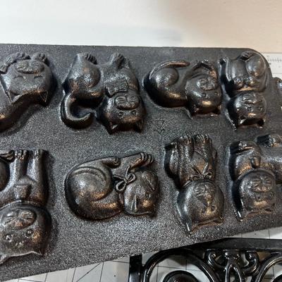 kitty Cat Corn Bread Pan, Cast Iron