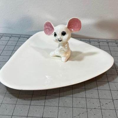 Triangular Mouse Serving Tray 