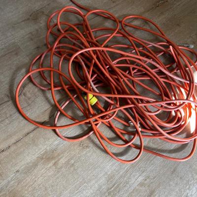 100 Foot Extension Cord