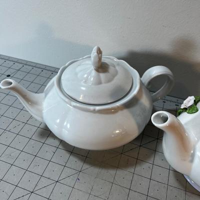 Tea Pots  (2) White and Rose