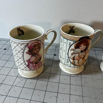 Hagara Coffee Cup Collection of Victorian Children Motif 