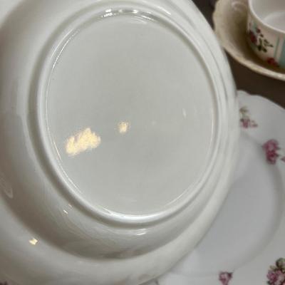 Mixed Lot of Vintage China Mostly Floral