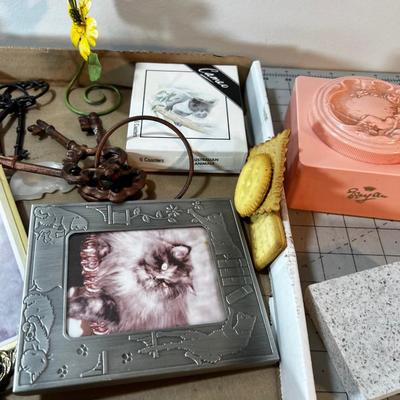 Box of Decorative items: Music Box, Keys etc.