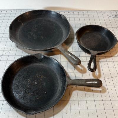 3 Cast Iron Skillets 