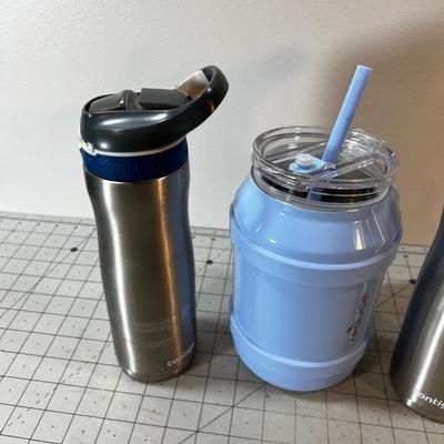 3 Travel Mugs 