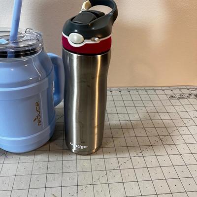 3 Travel Mugs 