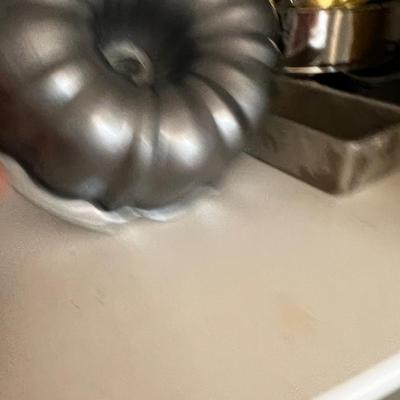 Cake, Bundt, angel food Pans 
