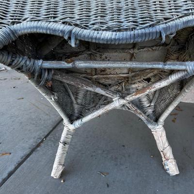2 Old Wicker Chairs & Small Table