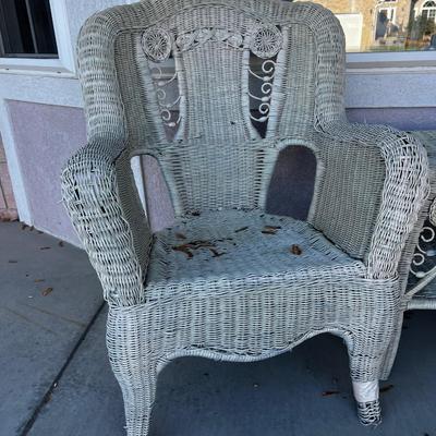 2 Old Wicker Chairs & Small Table