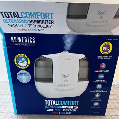 Total Comfort Ultra Sonic Humidifier, New in opened box with Remote