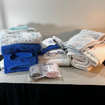 Large (garbage Bag Size) lot of Bath towels and accessories. 