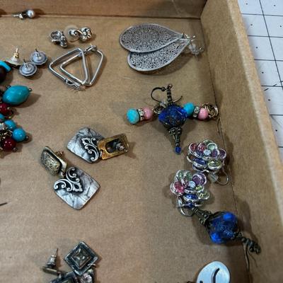 Jewelry - EARRINGS 