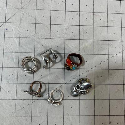 6 Costume Jewelry Rings
