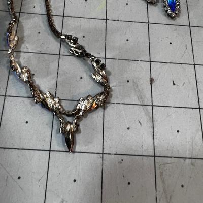 Rhinestone and Sapphire Chocker and Earrings, Set Plus
