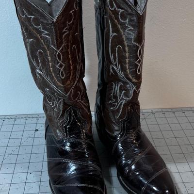 VALADEZ Brown Hand Crafted Eel Skin 