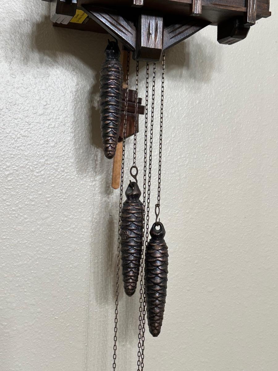 LADOR Switzerland Edelweiss Cuckoo Clock *Read Details