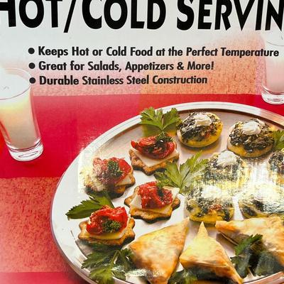HOT COLD SERVING TRAY KEEPS TEMP FOR 2 HOURS NEW IN PACKAGE