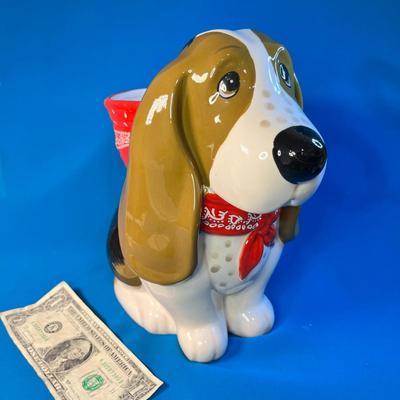 CUTE CERAMIC HOUND DOG WITH KERCHIEF UTENSIL CROCK by PIONEER WOMAN