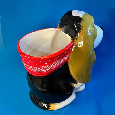 CUTE CERAMIC HOUND DOG WITH KERCHIEF UTENSIL CROCK by PIONEER WOMAN