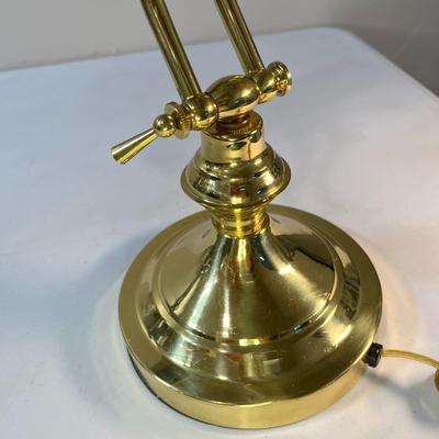 WELL MADE VINTAGE BRASS PIANO/BANKER'S DESK LAMP ADJUSTABLE 