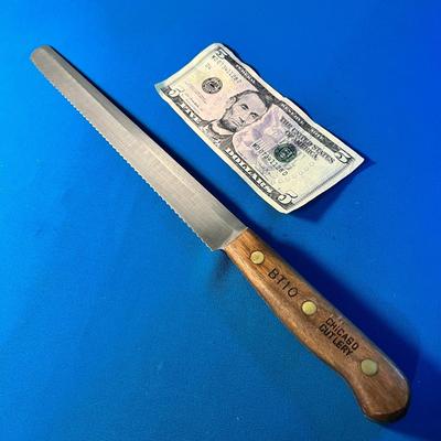 CHICAGO CUTLERY "BT10" SERRATED KITCHEN KNIFE