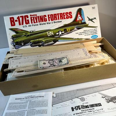 B-17G BOEING FLYING FORTRESS WWII BOMBER MODEL GIANT SCALE BALSA KIT 