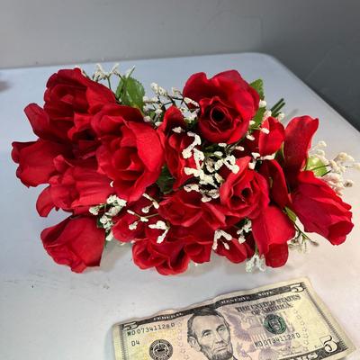 BOUQUET OF RED SILK ROSES WITH IMITATION BABY'S BREATH