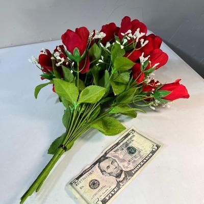 BOUQUET OF RED SILK ROSES WITH IMITATION BABY'S BREATH