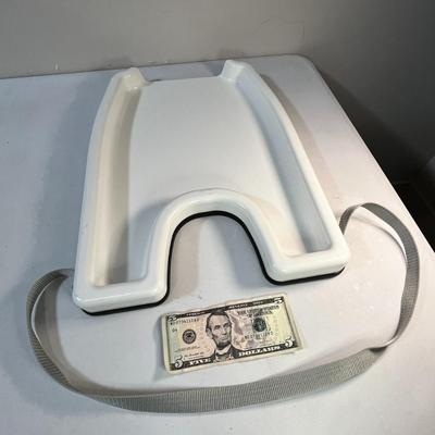 SALON TRAY FOR SHAMPOOING, DYEING HAIR