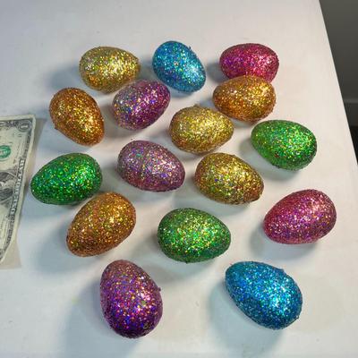 SPARKLY CHRISTMAS EGGS ;)  16 COUNT