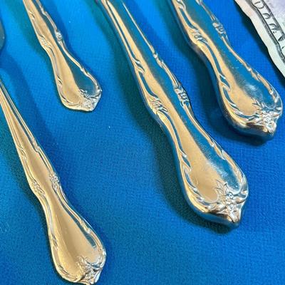 STAINLESS FLATWARE SET- SERVICE FOR 2, 8 PIECES TOTAL