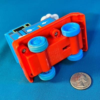 THOMAS AND FRIENDS THOMAS THE TANK ENGINE WITH SMOKE THAT RISES AND FALLS AS HE GOES