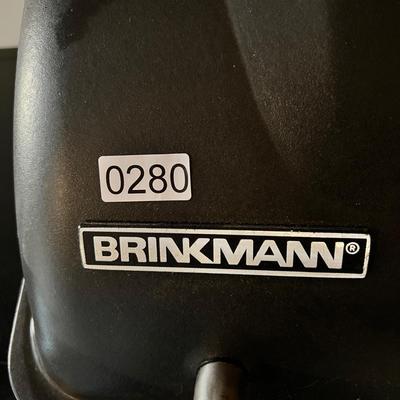 Brinkmann 2-Burner Propane Gas Grill with Tank