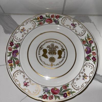 Prince Charles & Lady Diana Marriage Plates: Lot of 4
