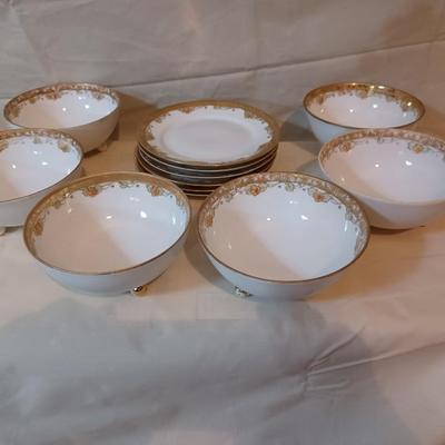 6 Nippon Three Footed Bowls And Saucers Circa 1911-1921