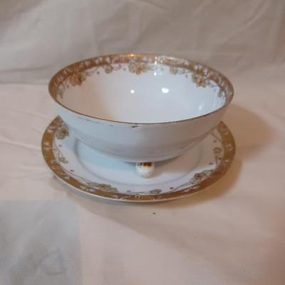 6 Nippon Three Footed Bowls And Saucers Circa 1911-1921