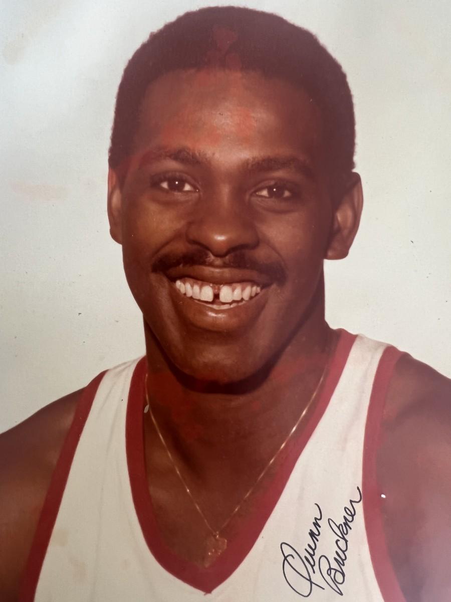 NBA Quinn Buckner signed photo | EstateSales.org