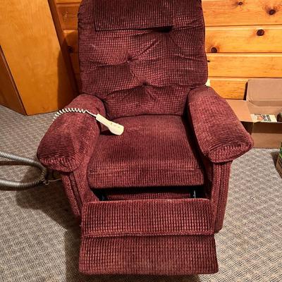 Power lift chair/recliner