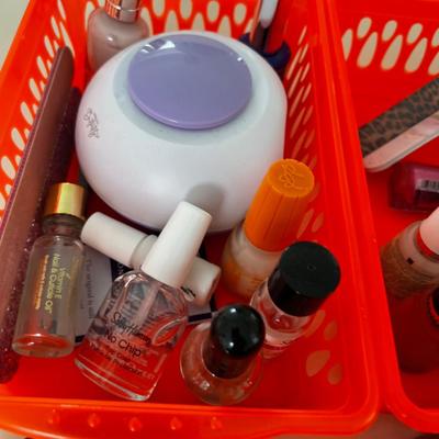 2 Small Baskets full of Fingernail Polish 