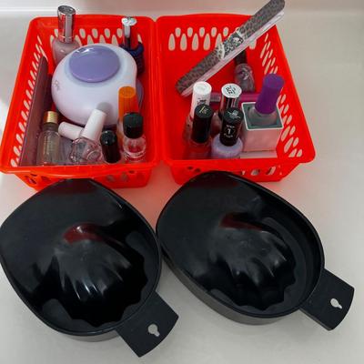 2 Small Baskets full of Fingernail Polish 