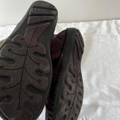 Born Shoes (2) Taupe and Maroon
