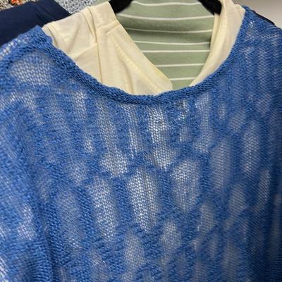 Top & Bottom Rack Shirts, Sweaters, Pants Ladies Small