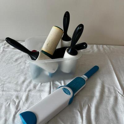 Fur Wizard and Lint Rollers 