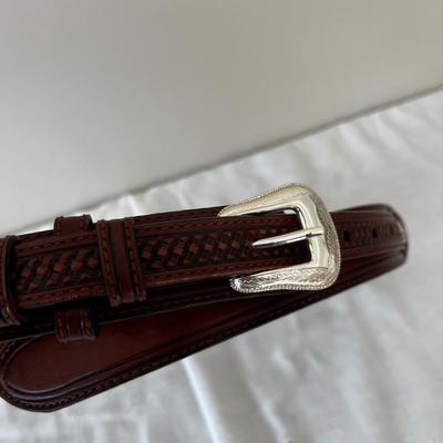 NOCONA Belt Company, Genuine Leather Size 34 