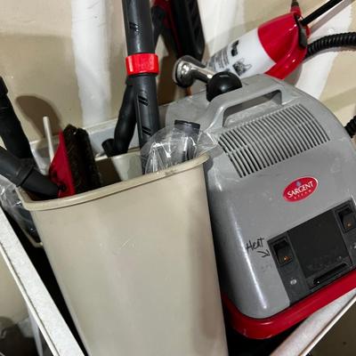 Garage Sargent Steamer with All the Attachments. 