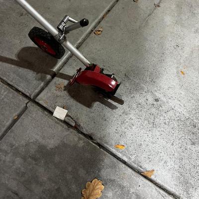 Garage RED MAX Gas Edger