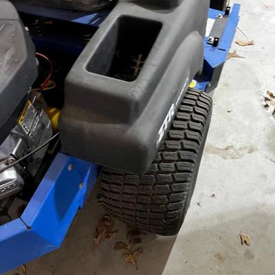 Garage DIXON  Speed ZTR Zero Turn Lawn Motor 