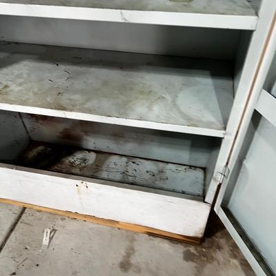 Garage Metal Shelf with only one door